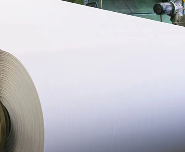 Solución de producción de peróxido de hidrógeno para Proceso de preacondicionamiento de pulpa mecánica al peróxido alcalino y refinación con químicos (P-RC APMP)